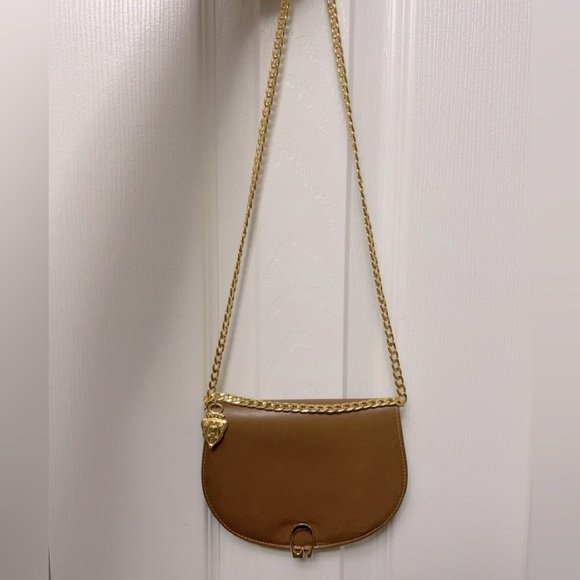 Gucci Handbags - Authentic Vintage Gucci🤎🤎